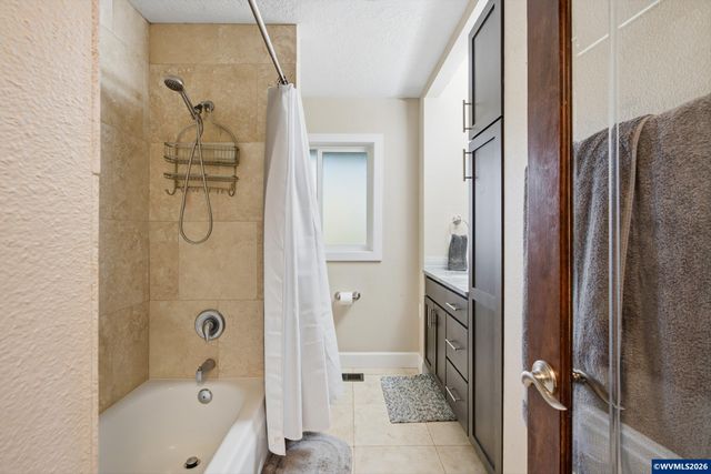 1001 Murlark Av NW, Salem, OR 97304