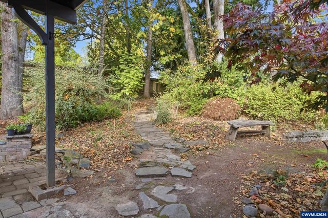 1001 Murlark Av NW, Salem, OR 97304
