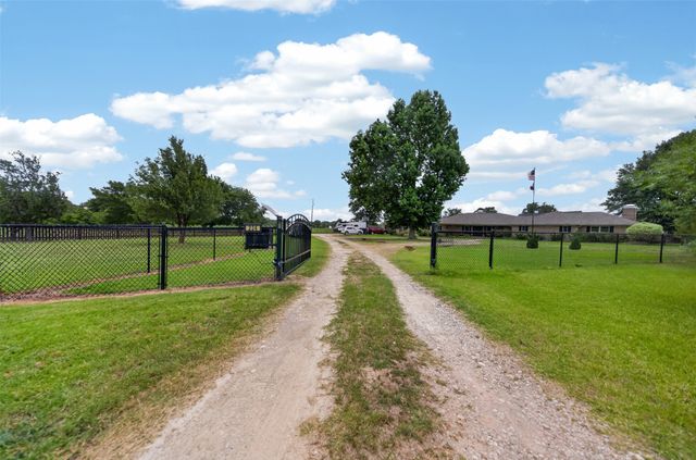 224 Private Road 6243, Canton, TX 75103