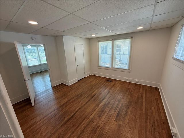 1529 W First Street, Winston-salem, NC 27101