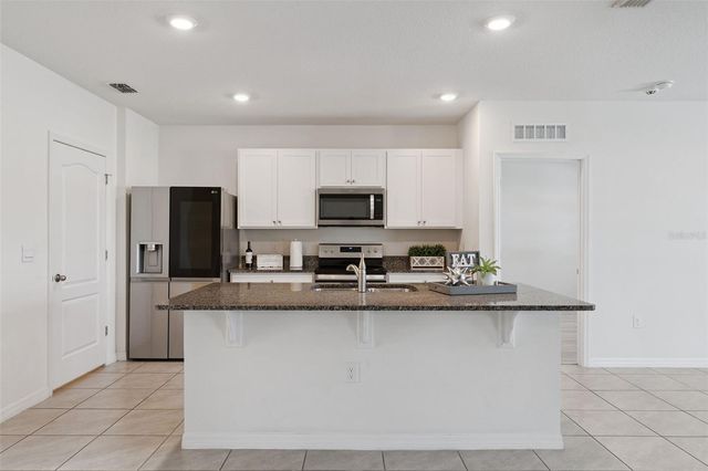 5476 HUNTER JUMPER LANE, Apopka, FL 32712
