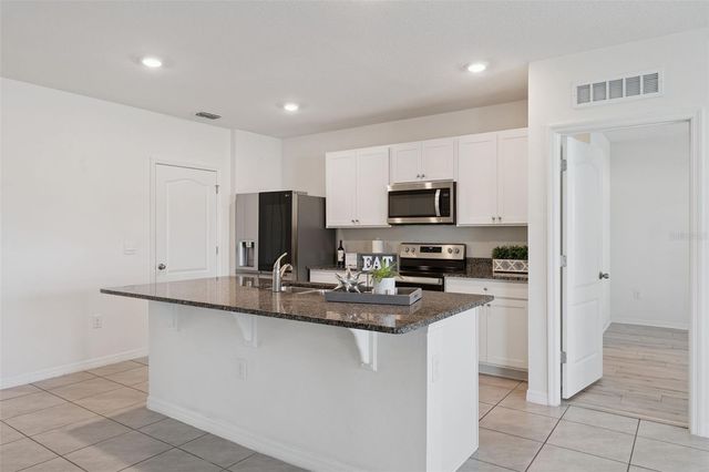 5476 HUNTER JUMPER LANE, Apopka, FL 32712