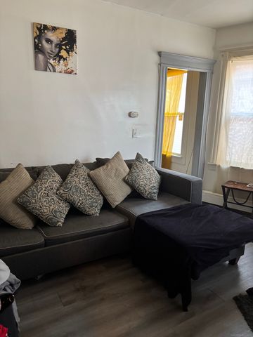 464 Wilmot Avenue, Bridgeport, CT 06607