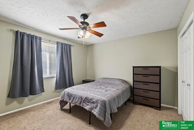 3721 Lynwood Drive, Bellevue, NE 68123