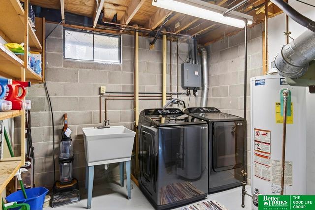 3721 Lynwood Drive, Bellevue, NE 68123