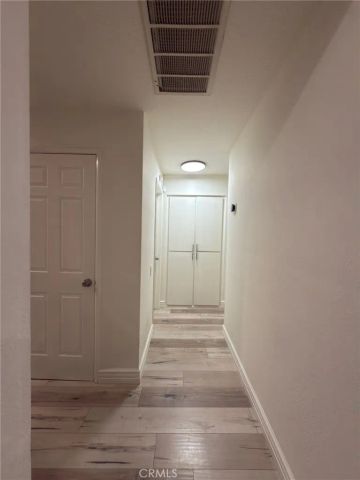 13214 Moorpark 108, Sherman Oaks, CA 91423