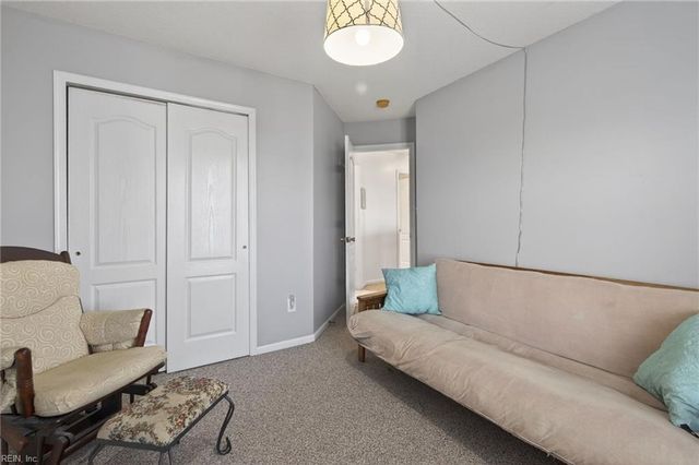 523 Whisper WALK, Chesapeake, VA 23322