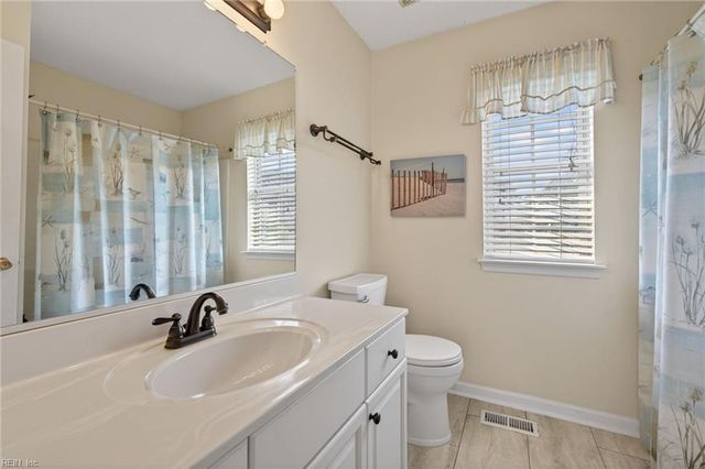 523 Whisper WALK, Chesapeake, VA 23322