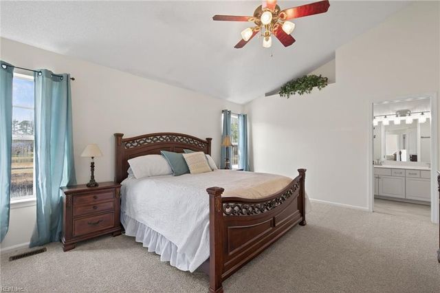 523 Whisper WALK, Chesapeake, VA 23322