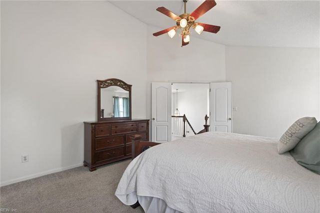 523 Whisper WALK, Chesapeake, VA 23322