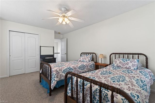 523 Whisper WALK, Chesapeake, VA 23322