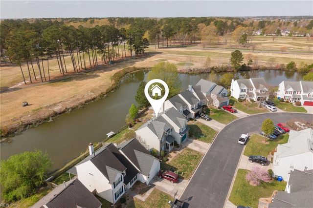 523 Whisper WALK, Chesapeake, VA 23322