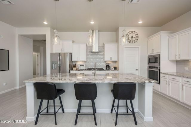 6816 Electra Avenue, Las Cruces, NM 88012