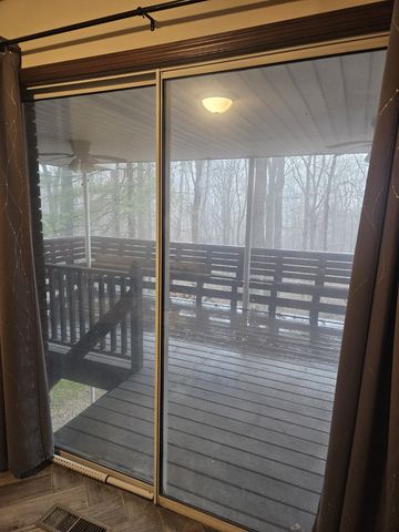 1581 Galen Rd, Lafayette, TN 37083