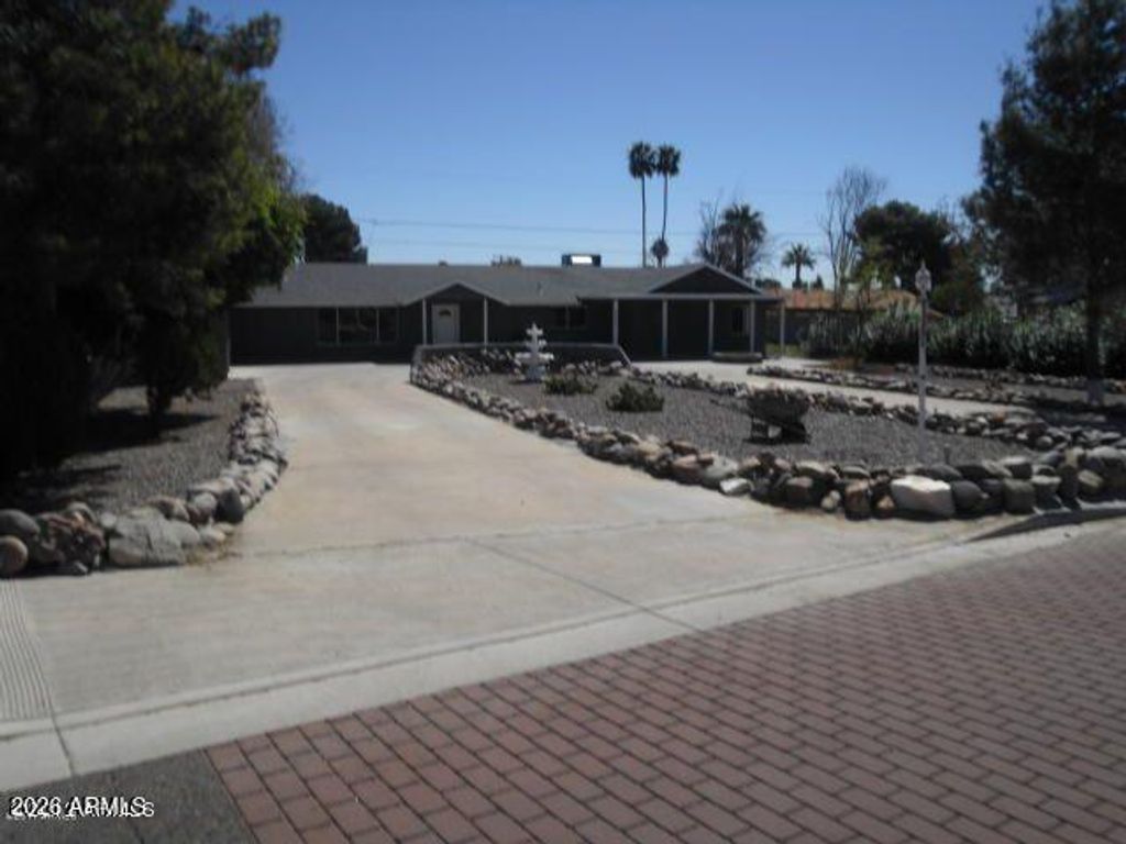 3711 N KACHINA Lane, Scottsdale, AZ 85251