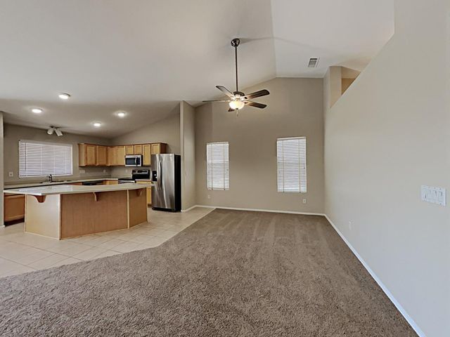 16206 N 137th Drive, Surprise, AZ 85374