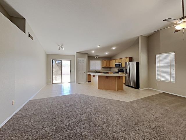16206 N 137th Drive, Surprise, AZ 85374