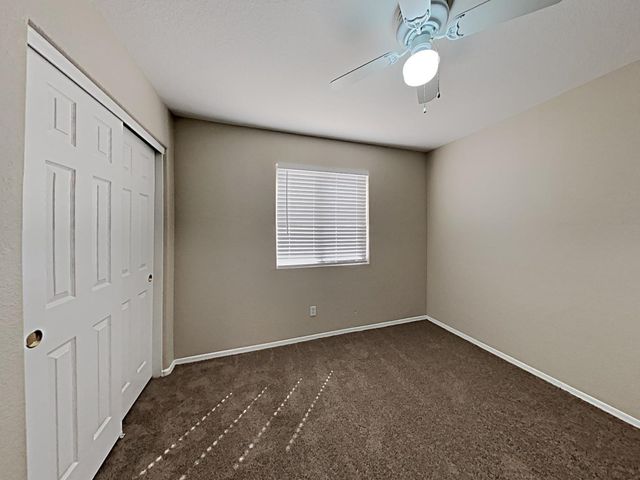 16206 N 137th Drive, Surprise, AZ 85374