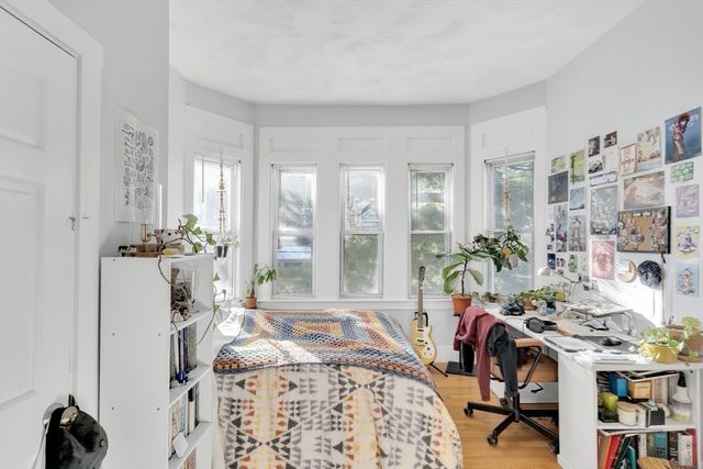 39 Union St, Boston, MA 02135