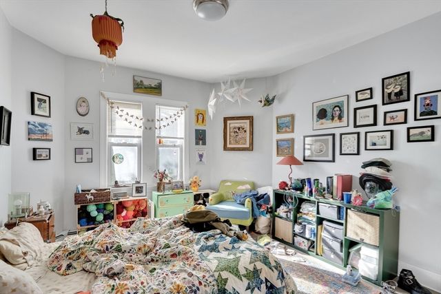 39 Union St, Boston, MA 02135