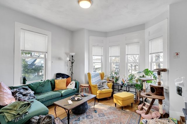 39 Union St, Boston, MA 02135