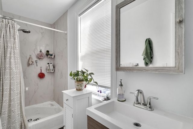 39 Union St, Boston, MA 02135