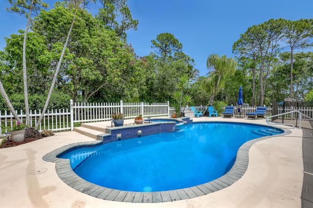 17271 N 88th Rd Road N, Loxahatchee, FL 33470