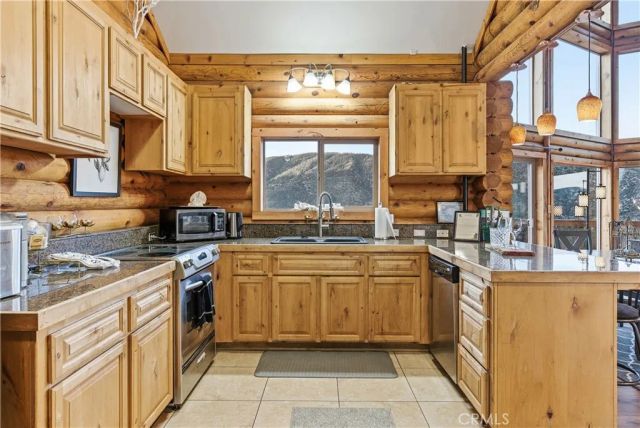 2000 Zermatt, Pine Mountain Club, CA 93222