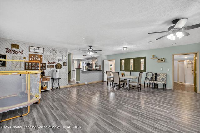 112 E Webb Drive, Dewitt, MI 48820