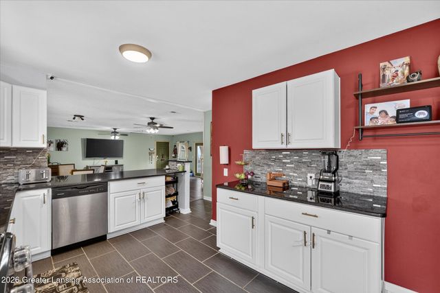 112 E Webb Drive, Dewitt, MI 48820