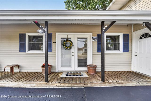 112 E Webb Drive, Dewitt, MI 48820
