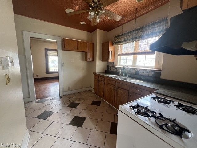 238 Para Avenue, Akron, OH 44305