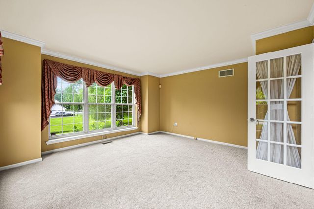 104 DIANE CIR, Eagleville, PA 19403