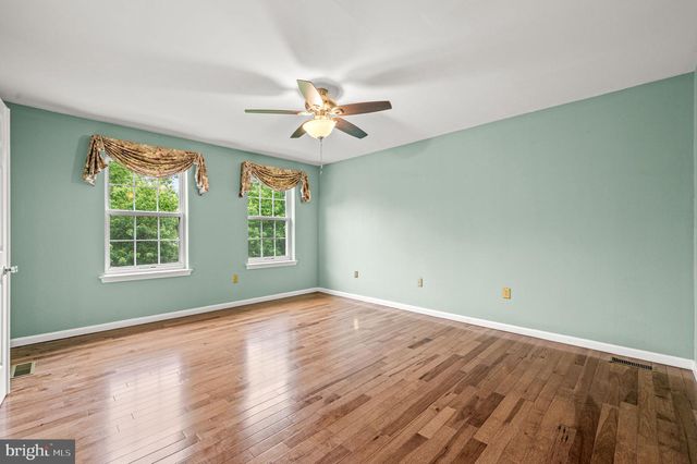 104 DIANE CIR, Eagleville, PA 19403