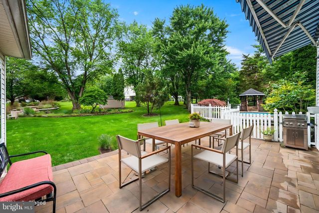 104 DIANE CIR, Eagleville, PA 19403