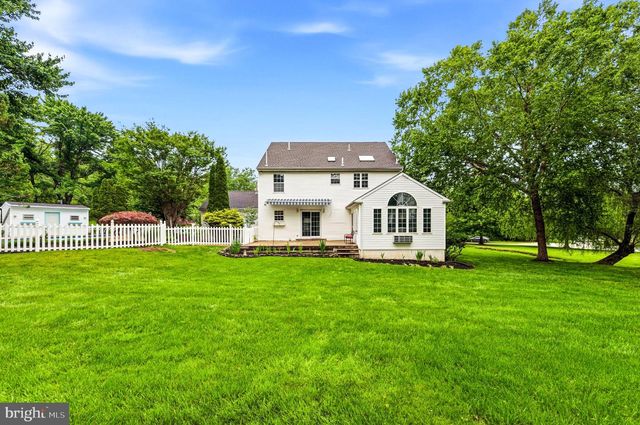 104 DIANE CIR, Eagleville, PA 19403