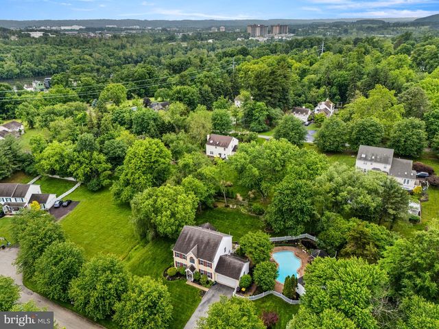104 DIANE CIR, Eagleville, PA 19403
