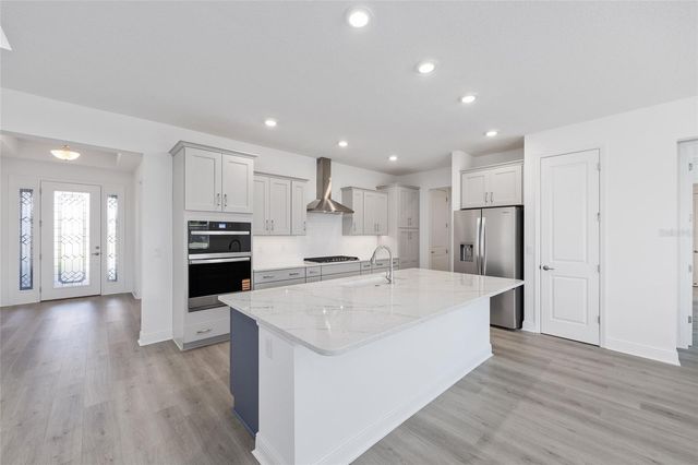 8512 SW 101ST AVENUE, Ocala, FL 34481