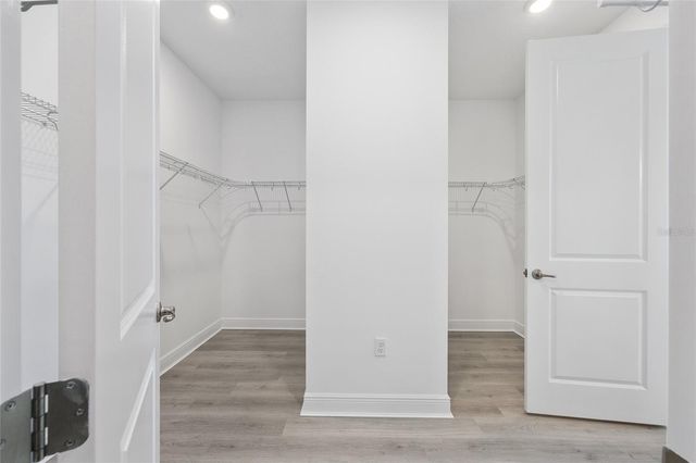8512 SW 101ST AVENUE, Ocala, FL 34481