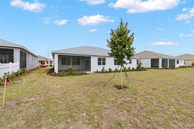 8512 SW 101ST AVENUE, Ocala, FL 34481