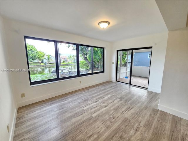 7908 Granada Blvd, Miramar, FL 33023