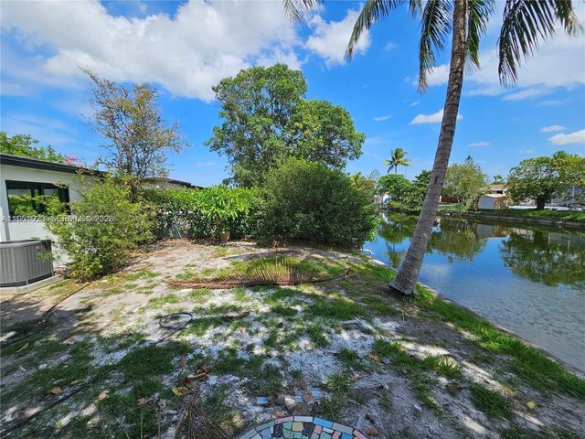 7908 Granada Blvd, Miramar, FL 33023