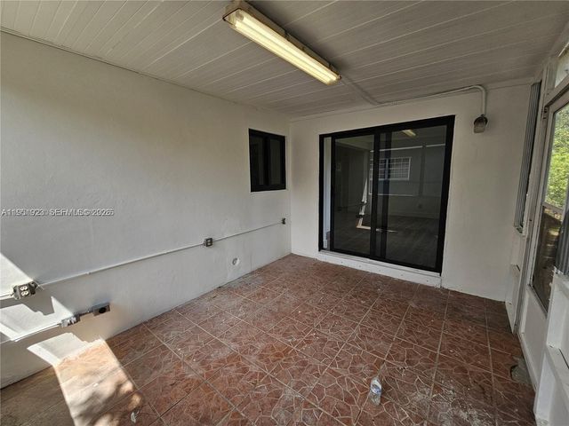 7908 Granada Blvd, Miramar, FL 33023