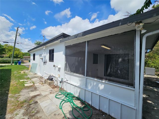 7908 Granada Blvd, Miramar, FL 33023