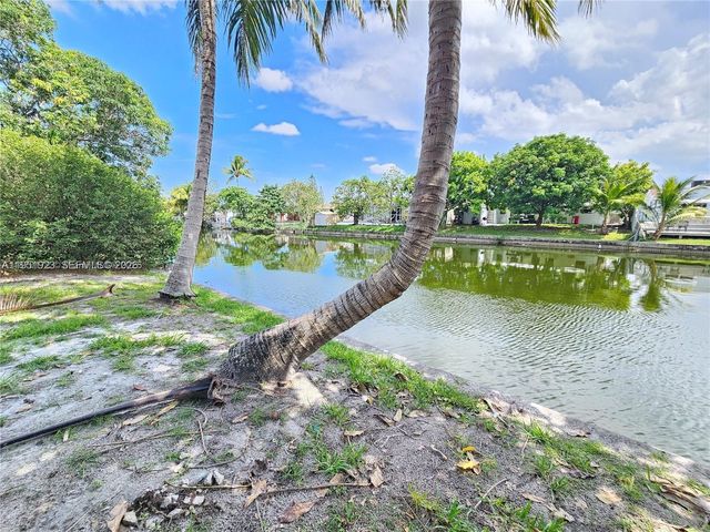 7908 Granada Blvd, Miramar, FL 33023