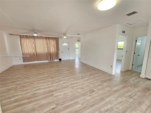 7908 Granada Blvd, Miramar, FL 33023