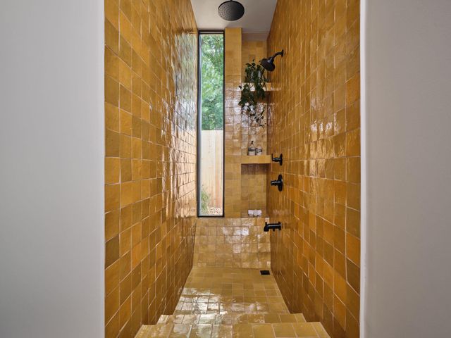 67 Robert T Martinez Jr, Austin, TX 78702