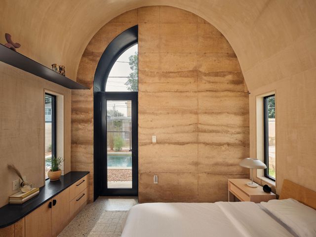 67 Robert T Martinez Jr, Austin, TX 78702