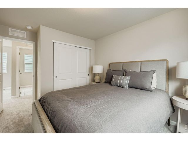 909 Nettle Ln, Fort Collins, CO 80524