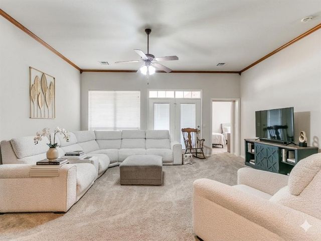 15420 Monarch Lane, Edmond, OK 73013